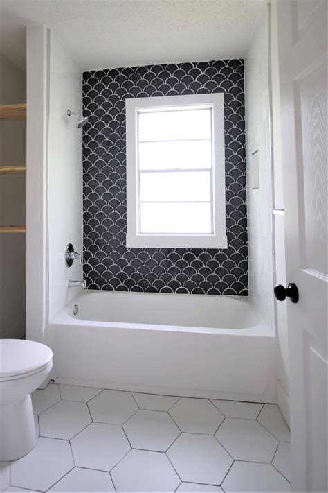10 Bathroom Wall Tile Ideas