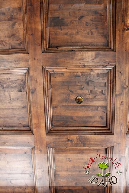 Today i want to show you some ceiling details i'm loving and which i'm considering for an exciting new project, which i'll tell you more about later. Our Small-Town Idaho Life: MASTER BEDROOM WOOD CEILING {DIY}