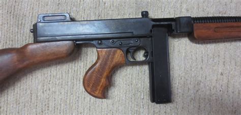 Replica Ww2 Type M1928 Thompson Sub Machine Gun Aka “tommy Gun