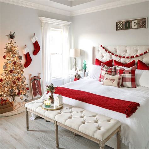 56 Best Christmas Bedroom Decor Ideas For A Positively Jolly Night Sleep