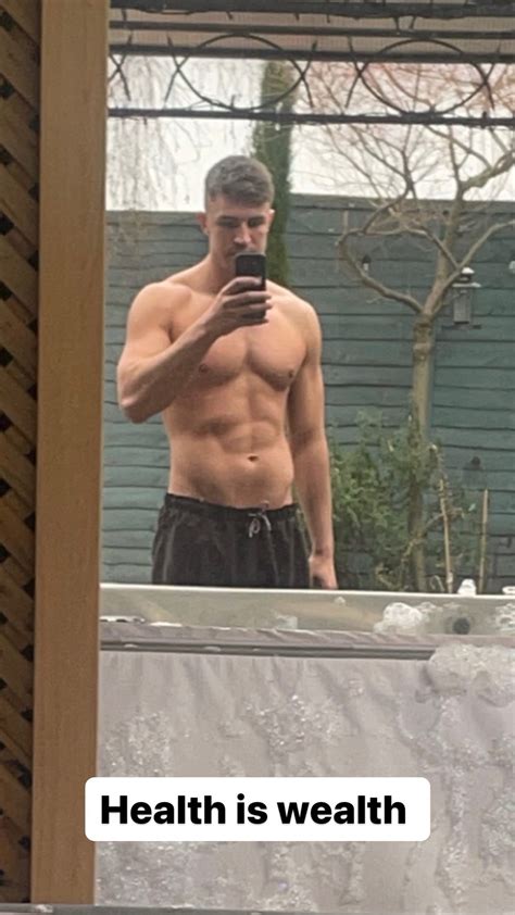 Hollyoaks Off The Charts Mitchel Taylor Shirtless On Insta Story