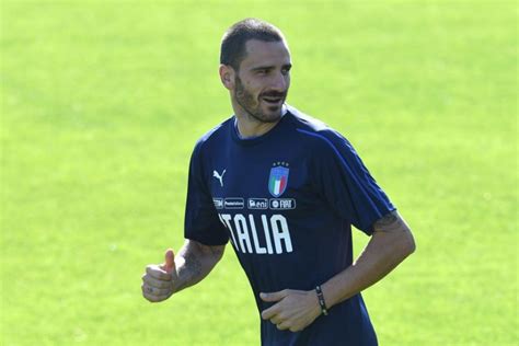 After beginning his career with internazionale in 2005, bonucci spent the next few seasons on loan at treviso and pisa, before moving to bari in 2009. Italian Media Remember How Roberto Mancini Launched ...