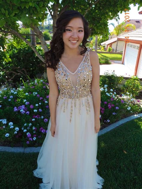 Custom design your unique wedding dresses, prom dresses, bridesmaid dresses online. Design Your Own Wedding Dress and Prom Dress Online ...