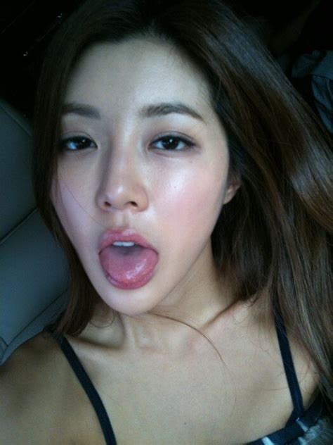 Korean Actress Park Han Byul Mouth Open Lilaznhotlips