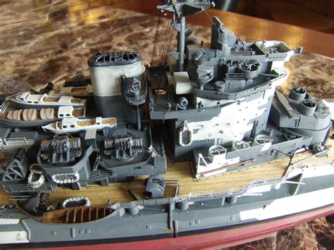 Queen Elizabeth Class Hms Warspite Plastic Model Battleship Kit 1
