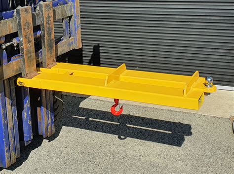 2000kg Forklift Crane Jib Attachment With Tow Ball Allied Forklifts