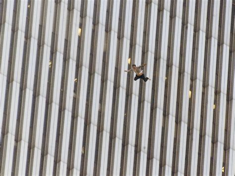 September 11 Attack Photos Show True Horror Of 911 Au