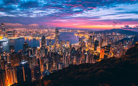 デスクトップ壁紙 風景 都市景観 シティ 建物 川 日没 ライト 雲 空 超高層ビル 山々 ダウンタウン 香港