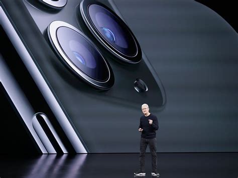 Apple dévoile l iPhone 11 avec une double caméra et un prix cassé La