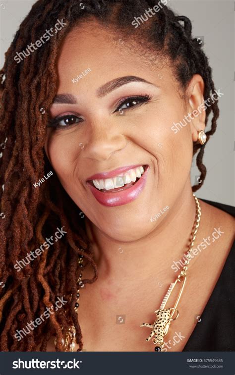 Plus Size Bbw African American Woman Foto Stock 575549635 Shutterstock