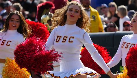 Crazy Video Of Usc Football Recruit Goes Viral Bvm Sports