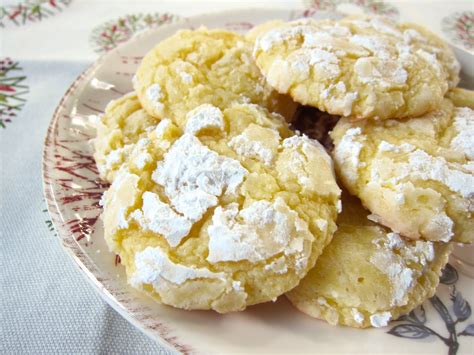 Almond Crinkle Cookies Almonds Cream Cheese Crinkles Recipe Yummy