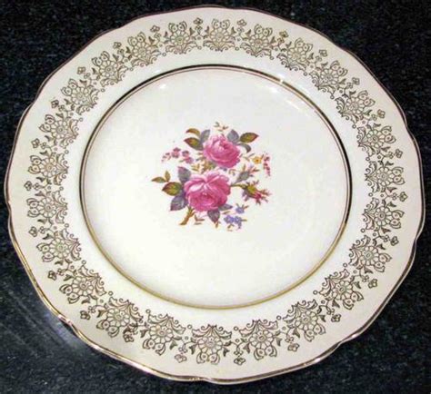 English Porcelain Roses Dinner Decorative Plate Johnson Brothers