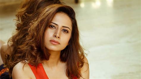 Sargun Mehta Wallpaper 1920x1080 63240 Baltana