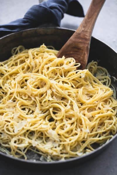 Luciano pavarotti's spaghetti with instant pasta sauce. Creamy Parmesan Spaghetti | The Recipe Critic