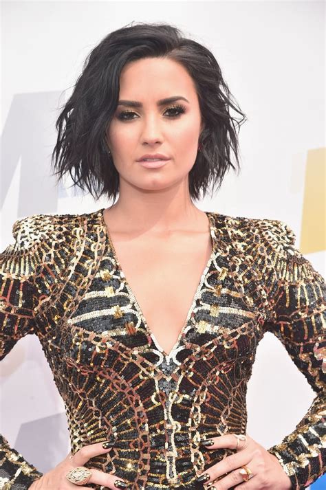 2016 Demi Lovatos Eyebrows Popsugar Latina Photo 4