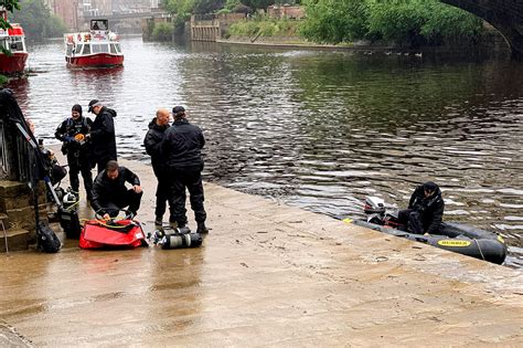 Video Police Divers Join Search For Missing York Man Yorkmix