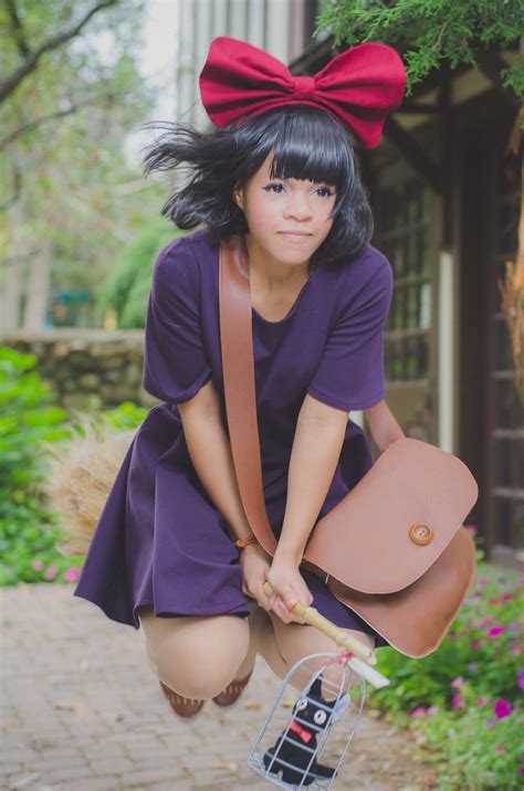 Cosplay Blog — Kiki From Kikis Delivery Service Cosplayer