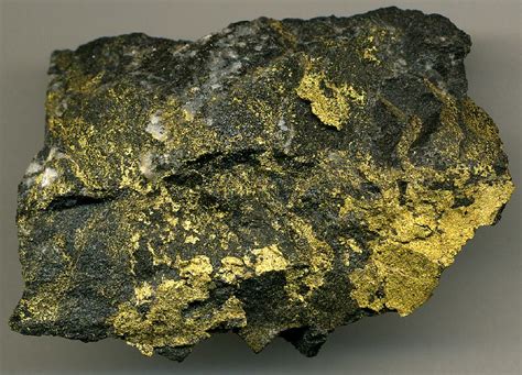 Gold Ore Buy Gold Ore In Abu Dhabi United Arab Emirates From Global