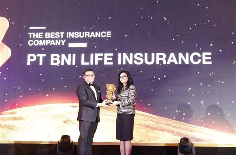 Di Acara CNBC Indonesia Award 2019, BNI Life Menjadi The ...