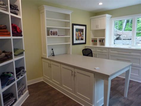 I love your craft room. basement craft room | basement craft room | Places and ...