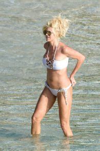 Victoria Silvstedt Bikini Cameltoe And Almost A Pussy Slip In St Barts CelebritySlips