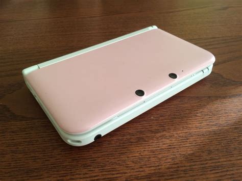 Pink And White Nintendo 3ds Xl