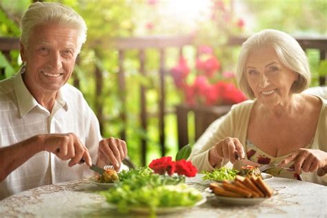 5 Nutritious Lunch Options For Elderly People