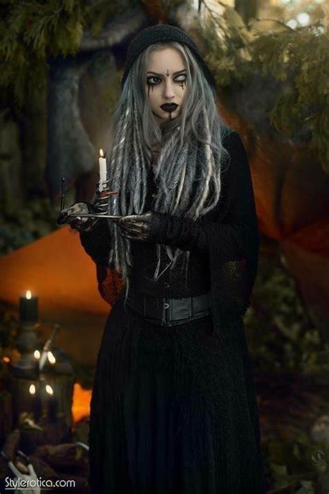 The Gothic Witch Dark Beauty Goth Beauty Beautiful Witch