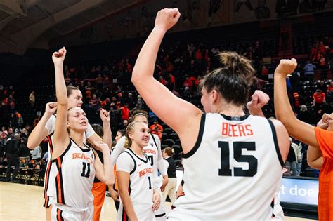 Oregon State Womens Basketball Rolls Past Morgan State