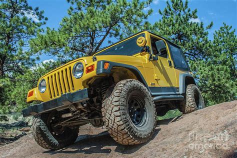 Yellow Tj Wrangler By Tony Baca Ubicaciondepersonascdmxgobmx