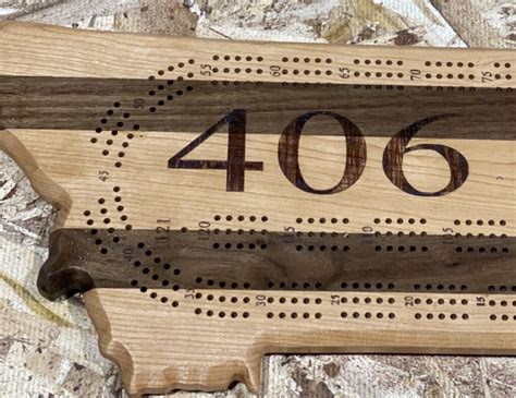 Montana Shaped Cribbage Board In Walnut And Cherry Smw Designs