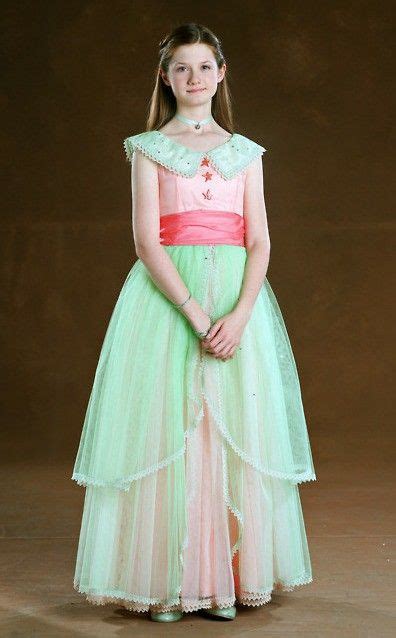 Ginny weasley in her yule ball dress. Ginny Weasley in her Yule Ball Dress | Ginny weasley, Harry potter universal, Yule ball
