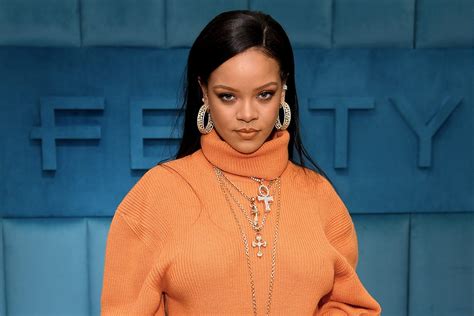 Rihanna Net Worth How Much Is Rihanna Worth Piethis