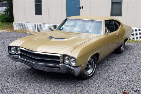 1969 Buick Gs 400 Coupe For Sale On Bat Auctions Sold For 13500 On