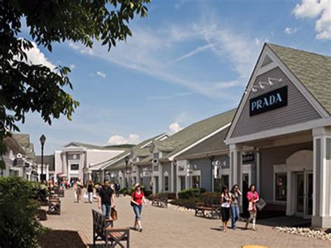 Outlet Woodbury Commons Premium Round Trip