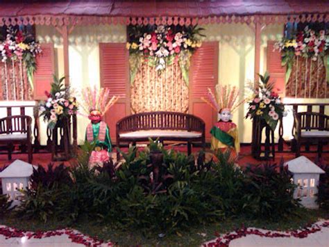 Dekorasi pelaminan adat jawa by aorora catering wo bridestory com. SEWA DEKORASI BETAWI /SEWA PAKET PROPERTY & PELAMINAN ...