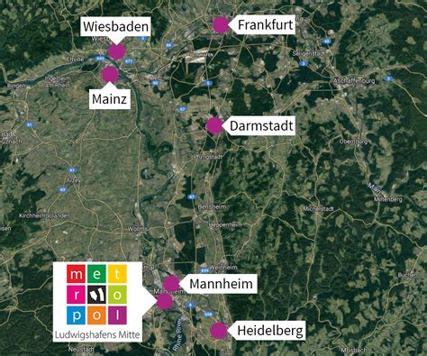 This is a map of ludwigshafen, you can show street map of ludwigshafen, show satellite imagery(with street names, without street names) and show street map with terrain, enable panoramio. Makrolage - Metropol Ludwigshafen