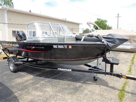 Tracker Pro Guide V 16 Wt Nw Boats For Sale