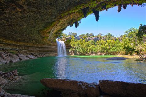 15 Of The Best And Most Splendid Waterfalls In Texas Flavorverse
