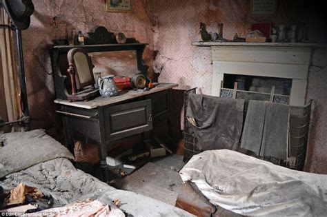 Inside The Haunted Old Crow Cottage In Willersley Herefordshire