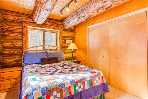 Bear Hollow Cabin 3 Bd Vacation Rental In Durango Co Vacasa
