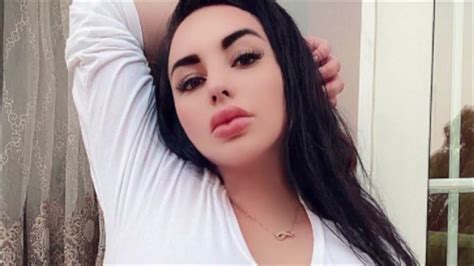 curvy model anastasiya berthier wiki and facts new instagram model youtube