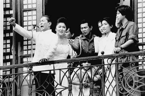 Philippine Election Bongbong Marcos Wife Emerges From The Shadows To