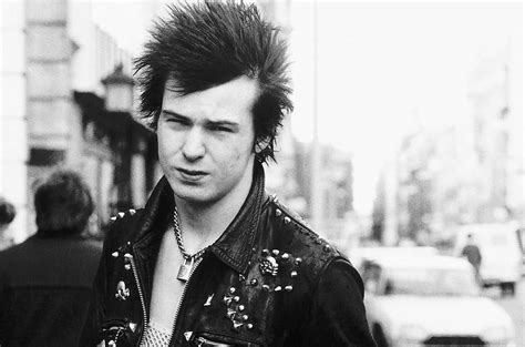 Sid Vicious At The Center Of Copyright Suit Against Artist Richard