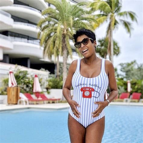 Surprise Tamron Hall Reveals She S Weeks Pregnant There Have Been Many Tears