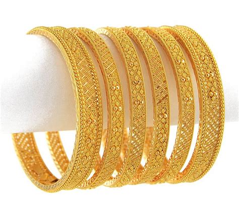 Designs Gold Bracelets Have Developed Right Into A Fascinating Gold