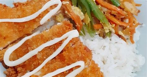 Chicken katsu is actually a chicken fillet that rubbed with egg, flour, and japanese breadcrumbs that is called 'panko'. Katsu Mayonnaise - Ah my buddha katsu, amaenaideyo ...