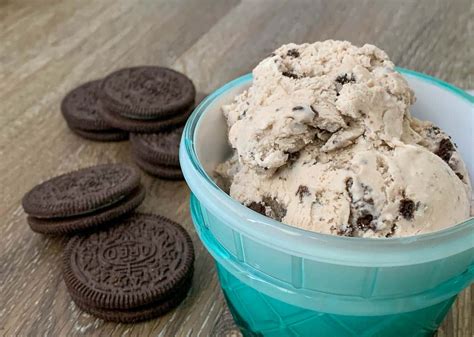 Cover the bowl and place it in the refrigerator for an hour or two, or overnight. Homemade Oreo Cookie Ice Cream - Hot Rod's Recipes