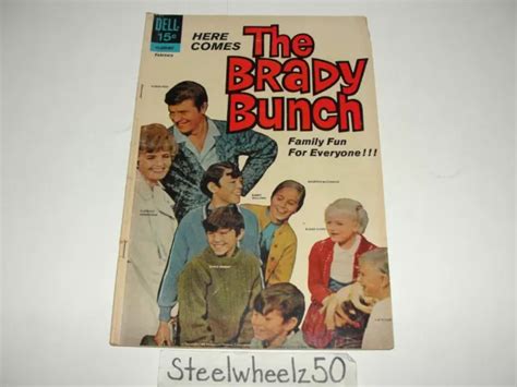 The Brady Bunch 1 Comic Dell 1970 Tv Photo Cover Greg Marcia Jan Peter
